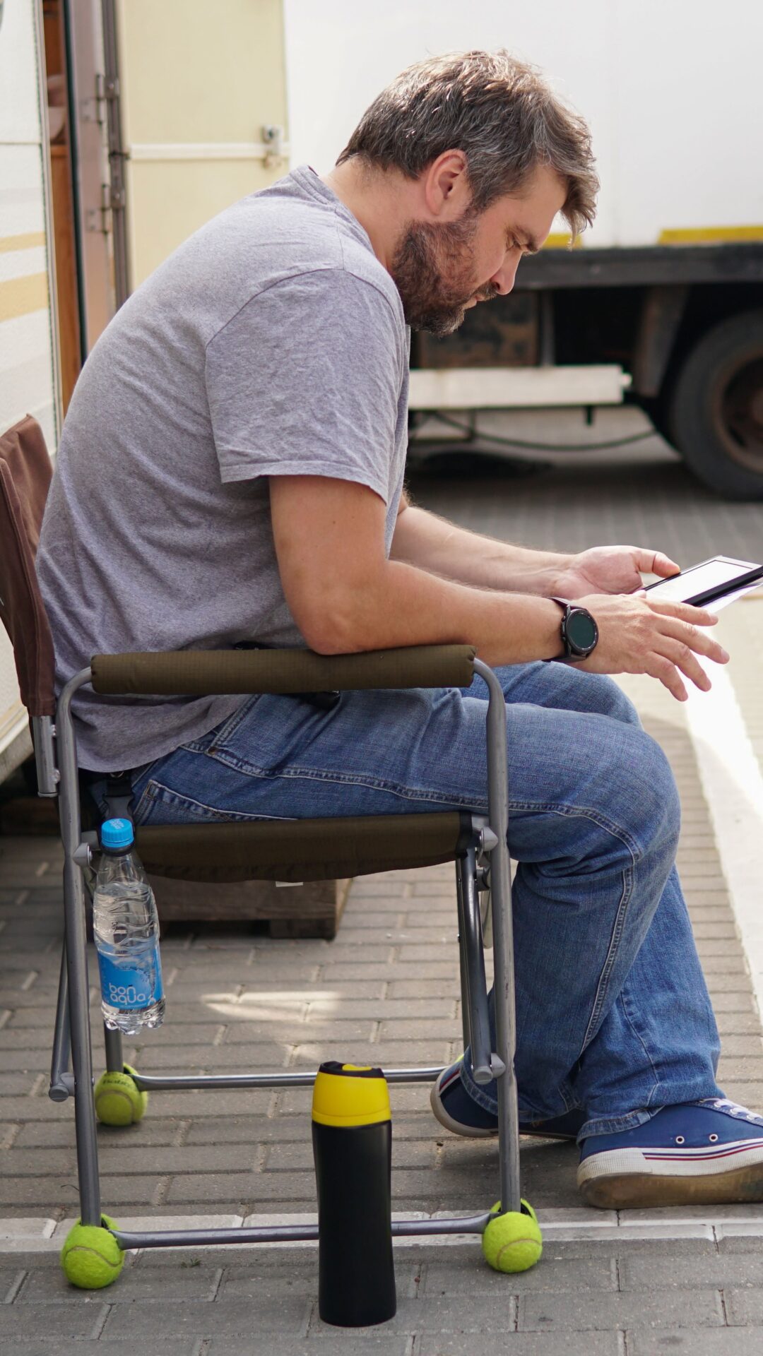 Три способа сыграть, а не родить эмоцию в кадре